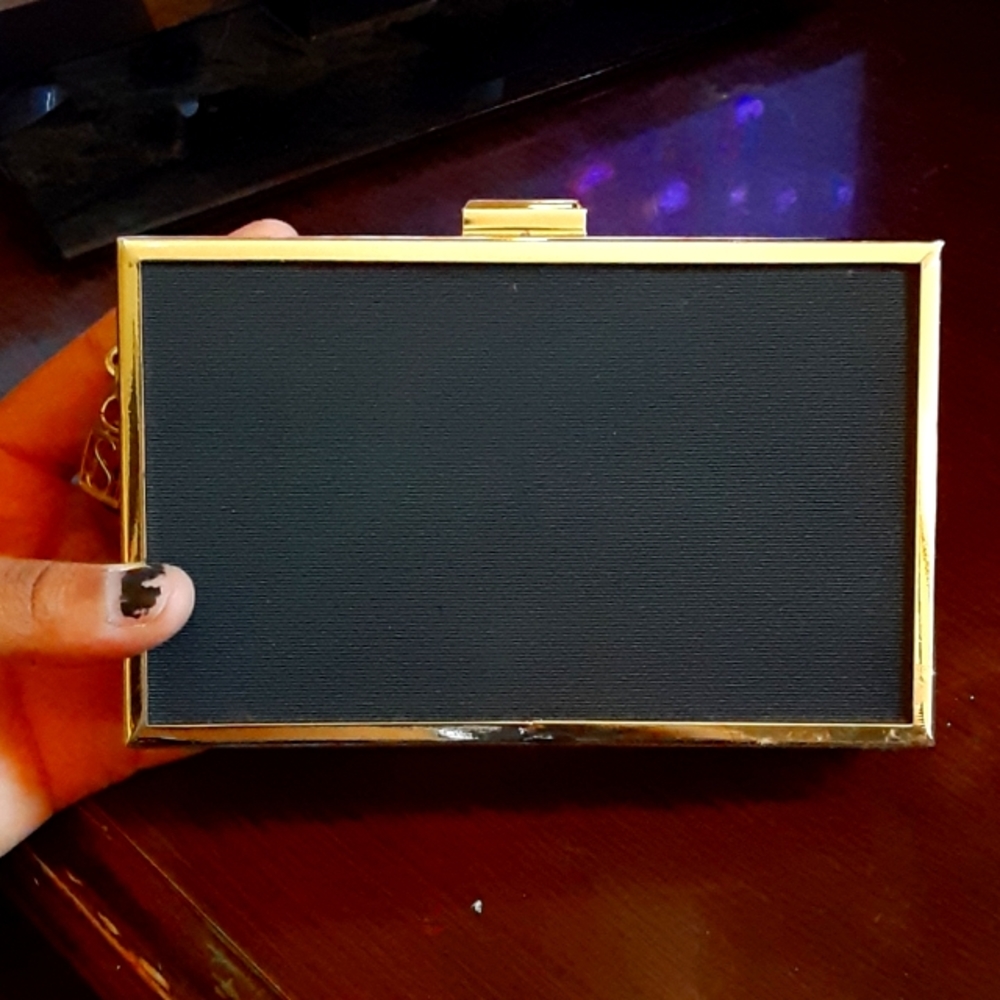 Clutch purse